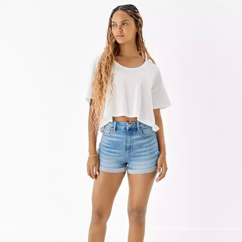 (NWOT) AE Ne(X)T Level Curvy High-Waisted Denim Short Short